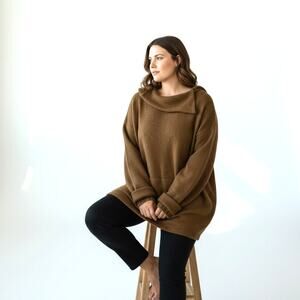 SOFT SURROUNDINGS Woman's Asymmetrical Collar Tunic Length Sweater 3X Cottage